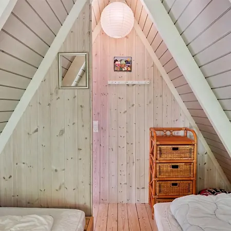 펜션 Thrond - 500m From The Sea By Interhome *